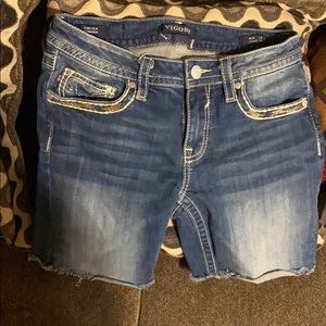 Women’s diamond shorts name brand